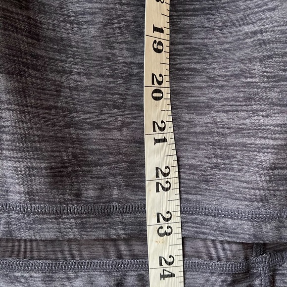 Lululemon | Medium Dry fit athletic workout top with built in shelf bra - Picture 4 of 4